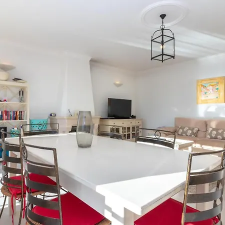 Casa Anton Καρβοέιρο