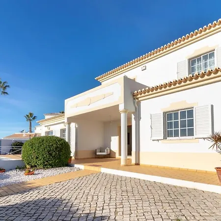 Vila Casa Anton